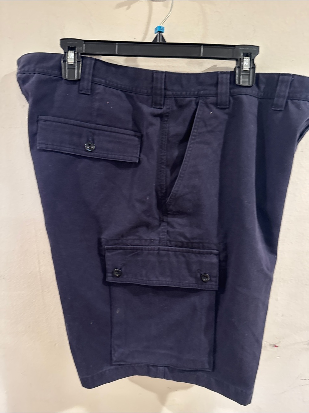 Land’s End Blue Cargo Men’s Shorts size 42